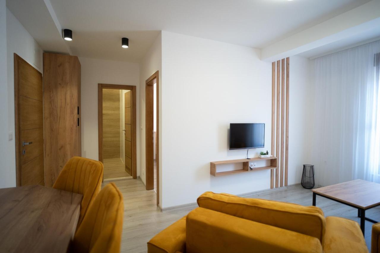 Apartments And Rooms Smile Μόσταρ Εξωτερικό φωτογραφία